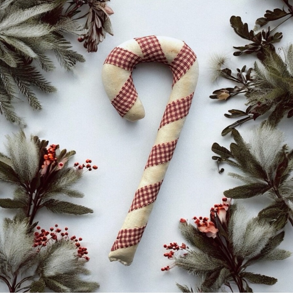Handcrafted Rustic Christmas Set - Picture 3 of 13